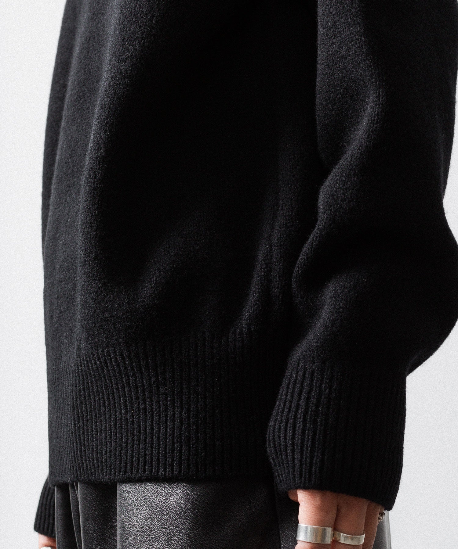 ssstein(シュタイン)のEXTRA FINE WOOL WARM KNIT TURTLE NECK LS - BLACKの公式通販サイトsession福岡セレクトショップ