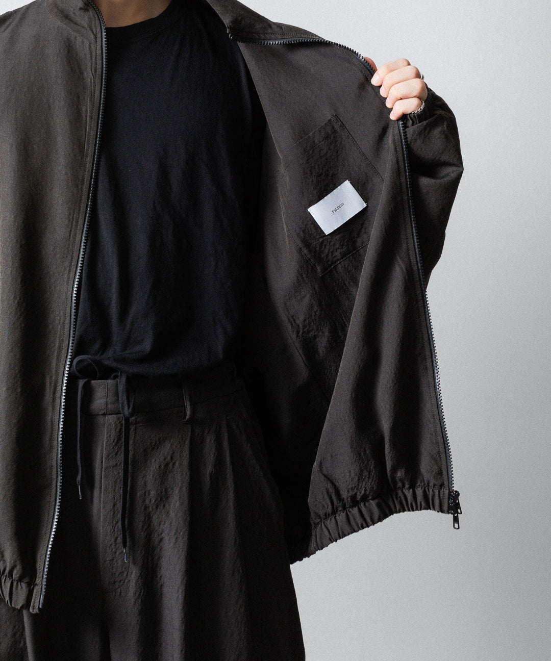 ssstein(シュタイン)のWOOL/SILK SHIRRED LIGHT ZIP JACKET - DARK CHARCOALの公式通販サイトsession福岡セレクトショップ
