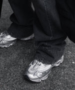 画像をギャラリービューアに読み込む, ssstein(シュタイン)のTWIST CUT DENIM JEANS - BLACKの公式通販サイトsession福岡セレクトショップ
