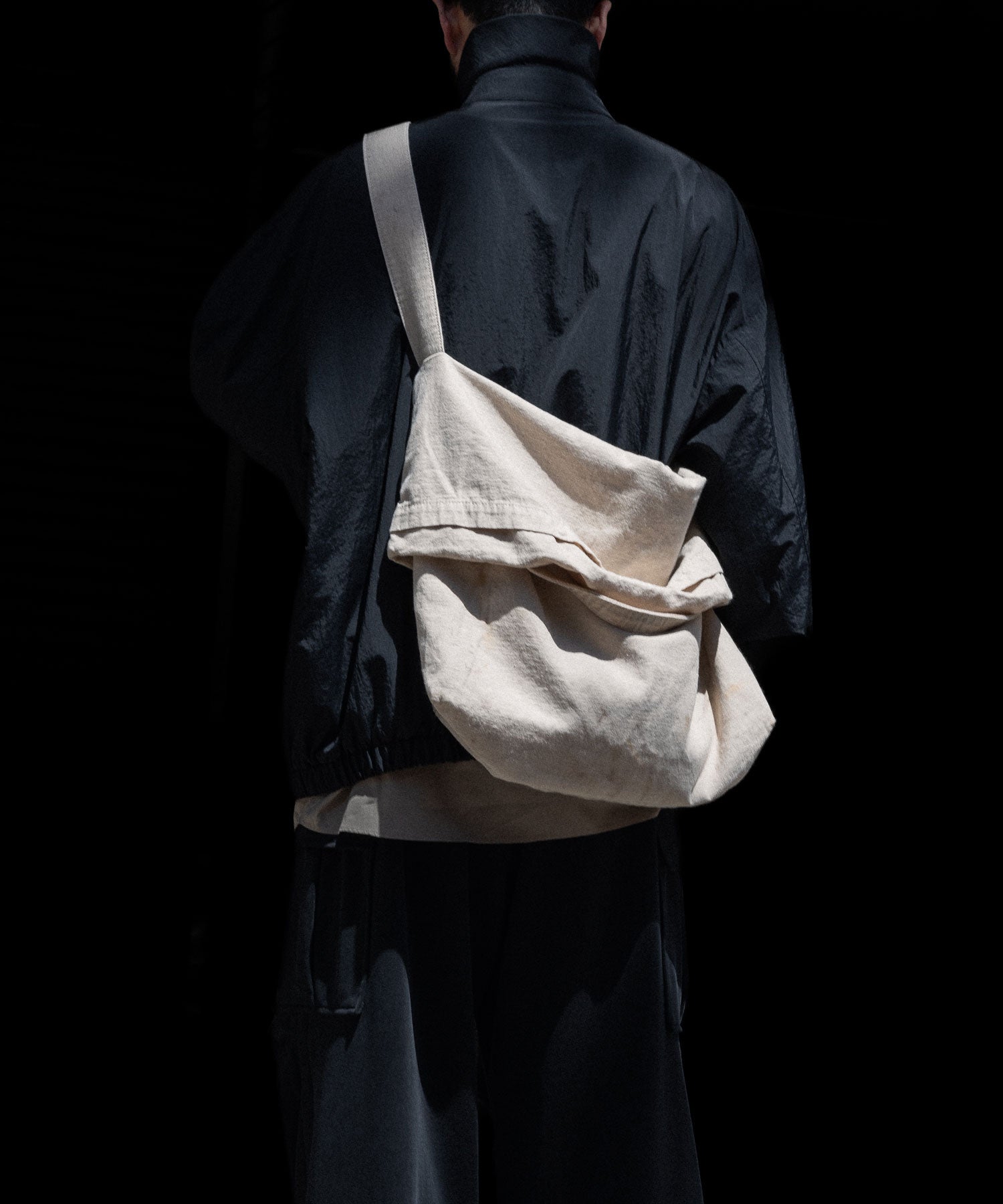 【KaILI】DIRTY TRANSFORM BAG L - D.NATURAL
