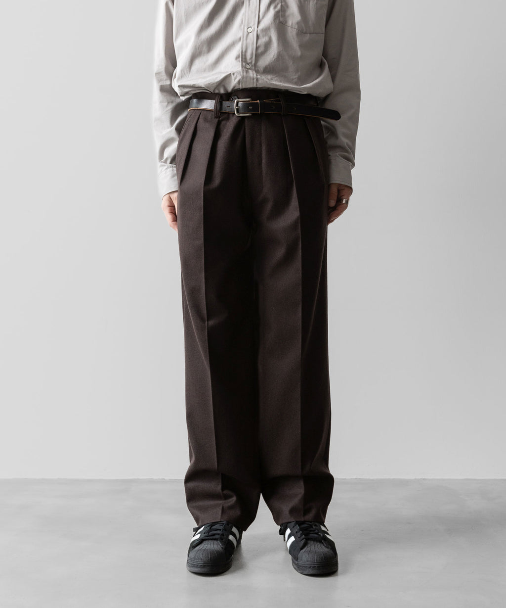 INTÉRIM(インテリム)のWOOL FRANNEL DRAPE 2-TUCK STRAIGHT SLACKS - BROWNの公式通販サイトsession福岡セレクトショップ