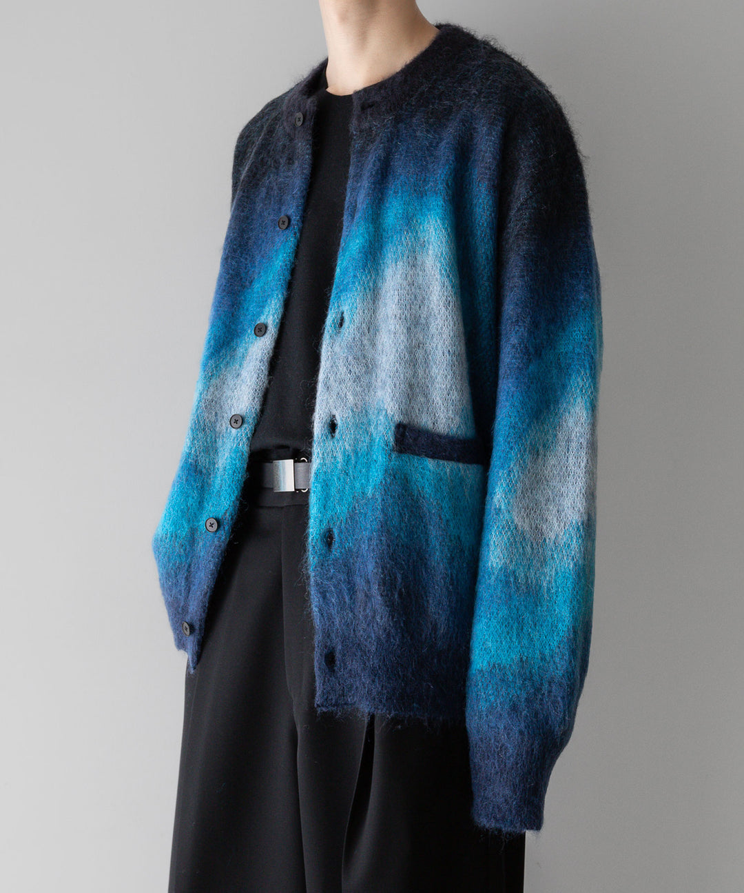 stein(シュタイン)の24SSコレクションGRADATION MOHAIR KNIT CARDIGANのBLUE BLACK GRADATION公式通販サイトsession福岡セレクトショップ