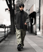 画像をギャラリービューアに読み込む, 【 VEIN 】COTTON MOLESKIN 3D FILED TROUSERS - KHAKI
