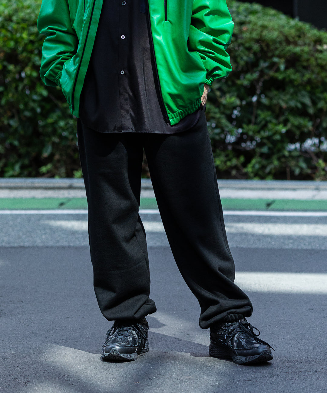 stein(シュタイン)の23AWコレクションUNTWISTED YARN SWEAT PANTS のBLACK