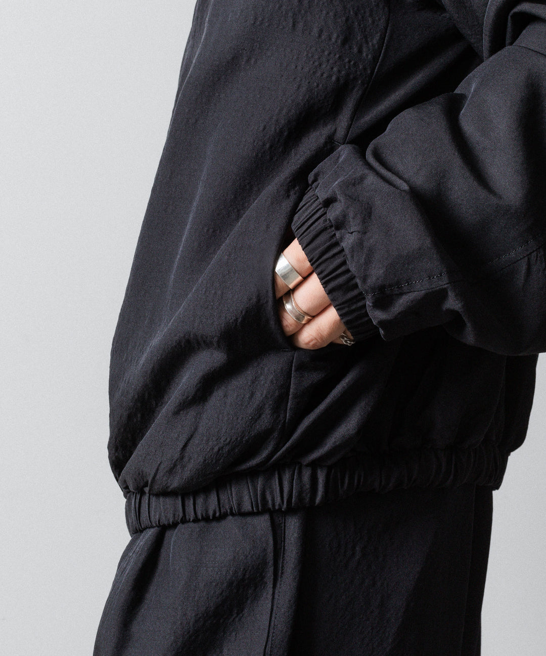 ssstein(シュタイン)のWOOL/SILK SHIRRED LIGHT ZIP JACKET - BLACKの公式通販サイトsession福岡セレクトショップ