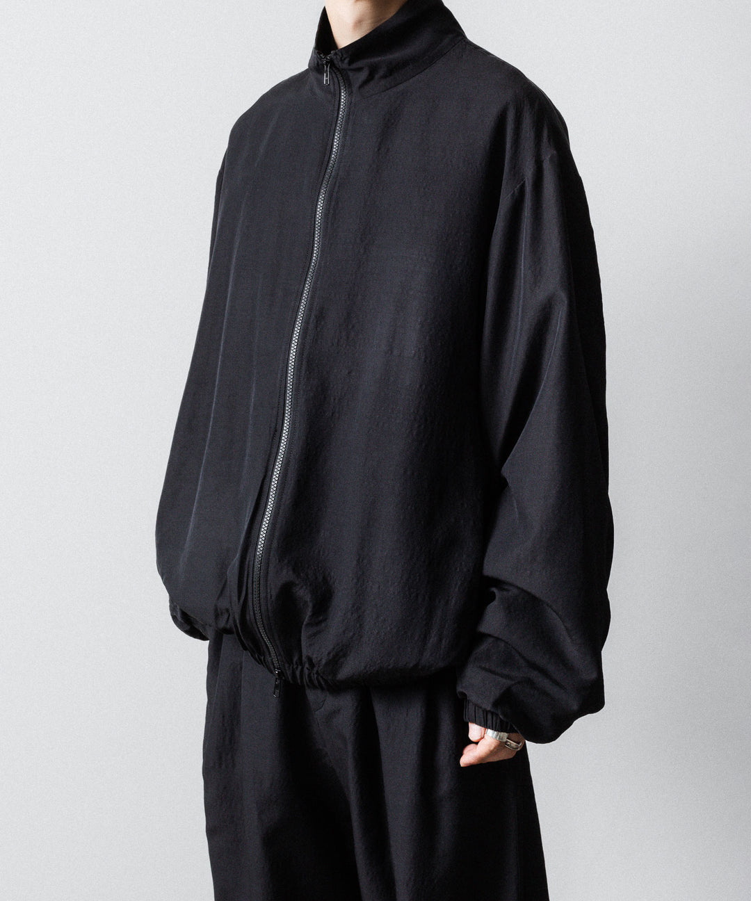 ssstein(シュタイン)のWOOL/SILK SHIRRED LIGHT ZIP JACKET - BLACKの公式通販サイトsession福岡セレクトショップ