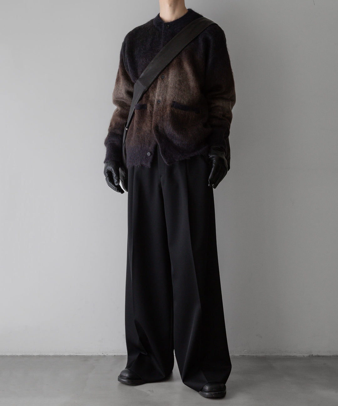 stein(シュタイン)の24SSコレクションGRADATION MOHAIR KNIT CARDIGANのCAMEL NAVY GRADATION公式通販サイトsession福岡セレクトショップ