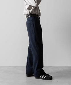 【INTÉRIM】VIRGIN WOOL AND CASHMERE FLANNEL 2-TUCK STRAIGHT SLACKS - TOP NAVY