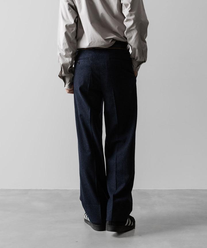 【INTÉRIM】VIRGIN WOOL AND CASHMERE FLANNEL 2-TUCK STRAIGHT SLACKS - TOP NAVY