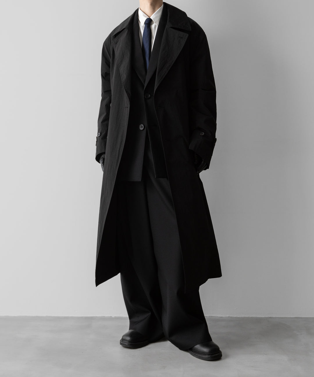 ssstein(シュタイン)のWINDPROOF NYLON DOUBLE BREASTED COAT - BLACK 公式通販サイトsession福岡セレクトショップ