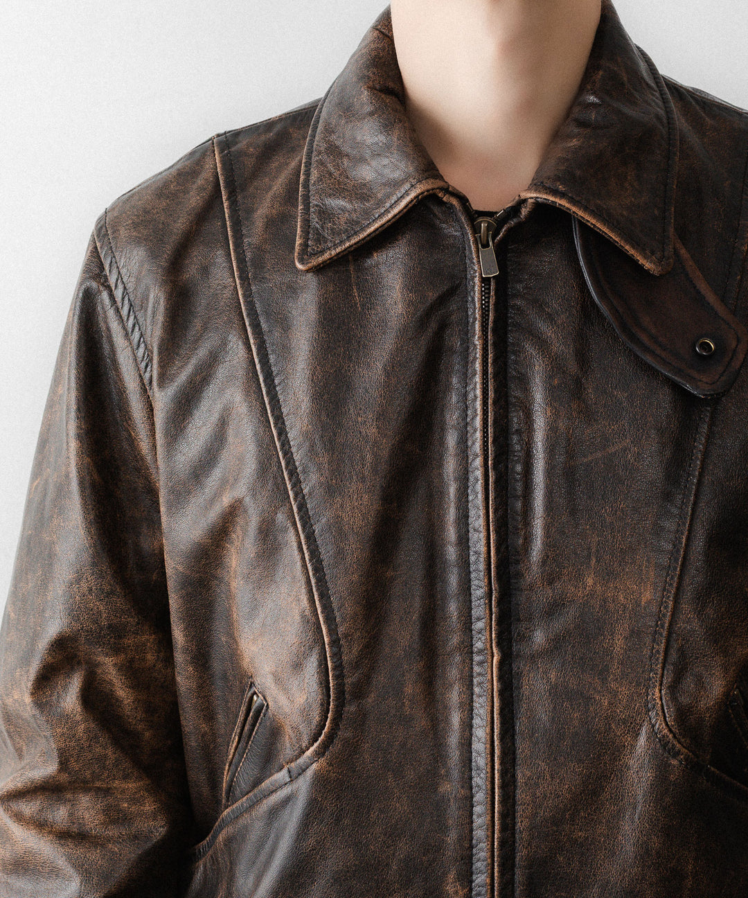 ANTHEM Aアンセムエー のRUSTY BUFFALO LEATHER ZIP BLOUSON - BROWNの公式通販サイトsession福岡セレクトショップ