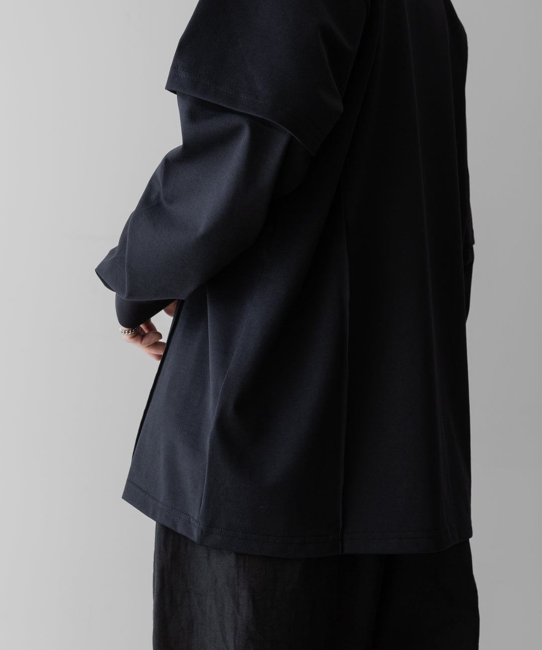 ssstein(シュタイン)のOVERSIZED LAYERED SLEEVE TEE - DARK NAVYの公式通販サイトsession福岡セレクトショップ
