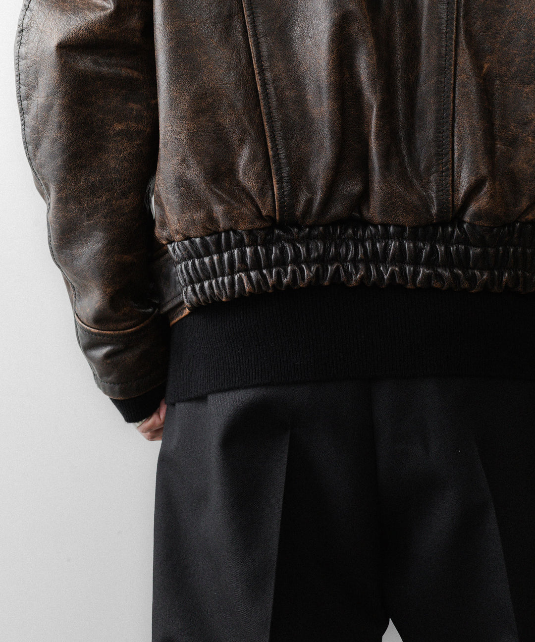 ANTHEM Aアンセムエー のRUSTY BUFFALO LEATHER ZIP BLOUSON - BROWNの公式通販サイトsession福岡セレクトショップ