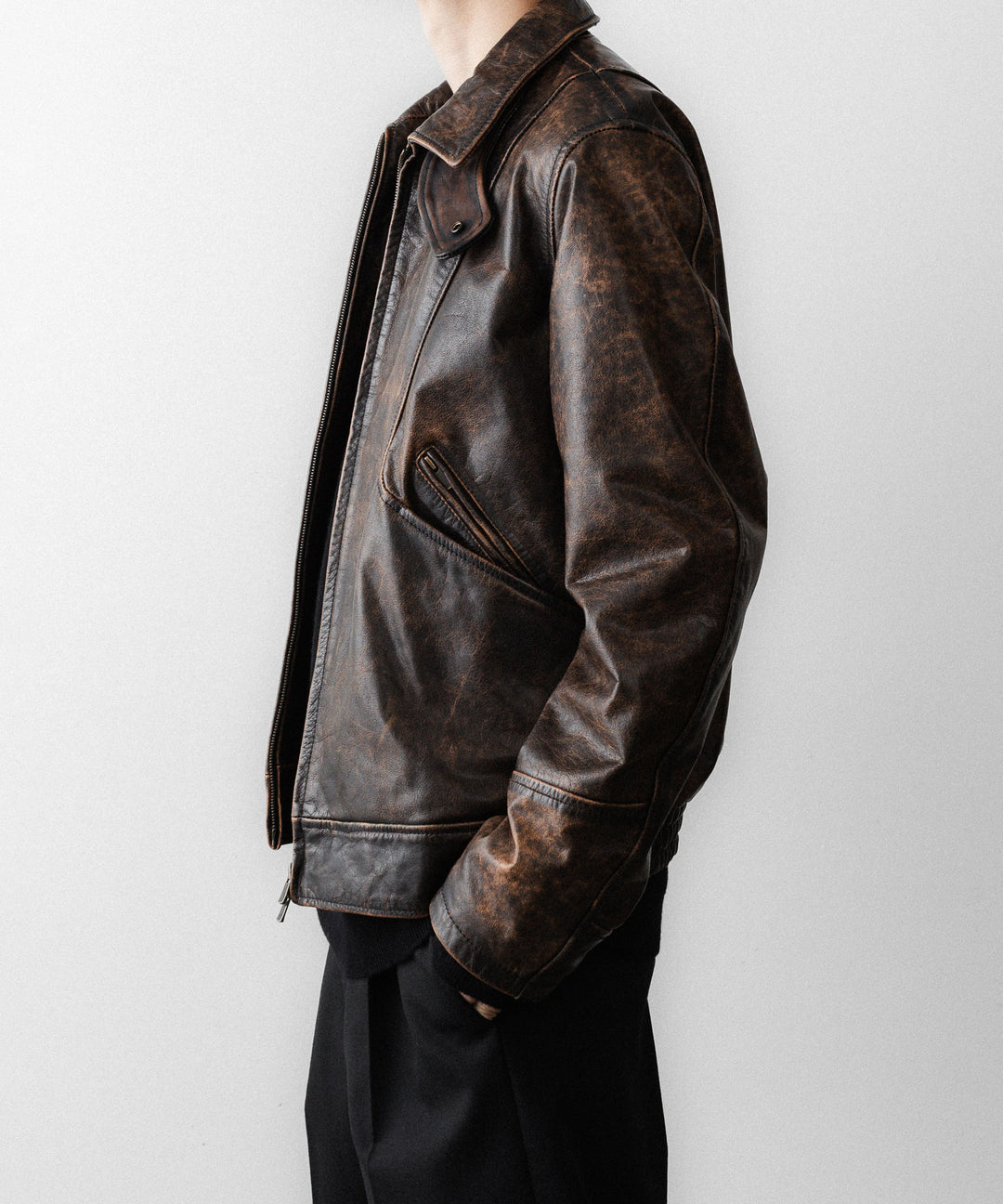 ANTHEM Aアンセムエー のRUSTY BUFFALO LEATHER ZIP BLOUSON - BROWNの公式通販サイトsession福岡セレクトショップ