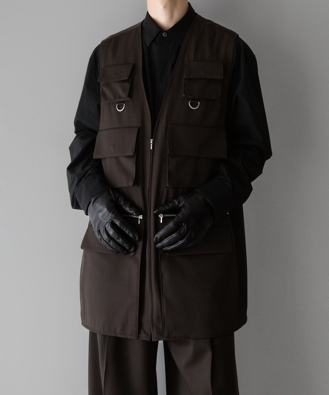 stein(シュタイン)の24SSコレクションOVERSIZED MULTI POCKET VESTのMILITARY KHAKI sessionセッション福岡セレクトショップ 公式通販サイト