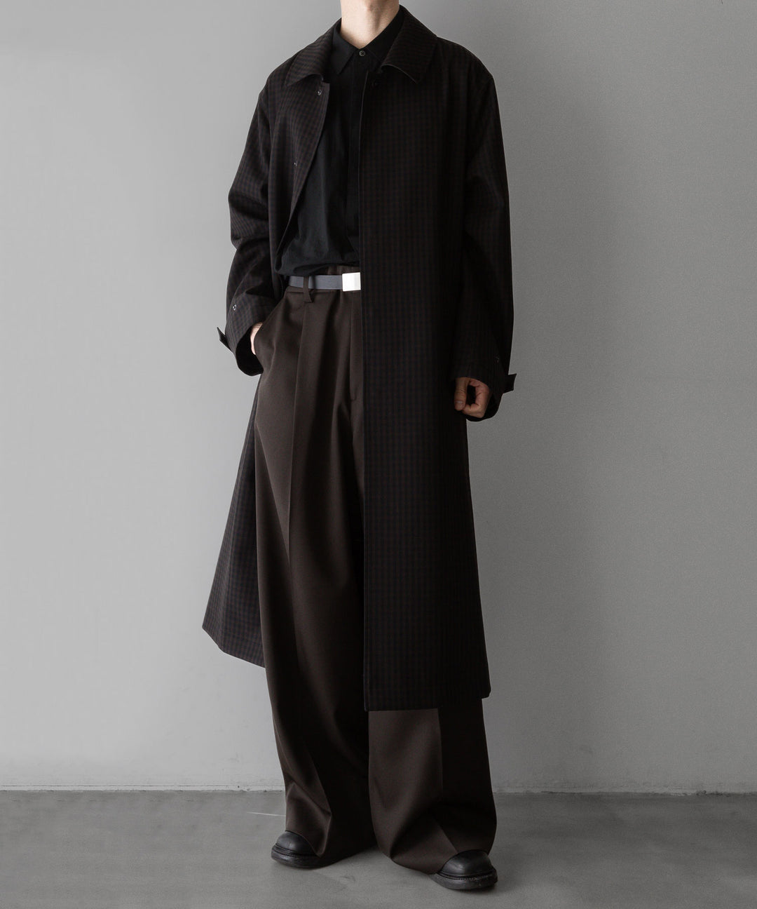 stein(シュタイン)の24SSコレクションEXTRA WIDE TROUSERS のMILITARY KHAKI sessionセッション福岡セレクトショップ 公式通販サイト