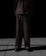 画像をギャラリービューアに読み込む, ssstein(シュタイン)のEASY LONG WIDE TROUSERS (2/90 WOOL GABARDINE) - DARK BROWNの公式通販サイトsession福岡セレクトショップ
