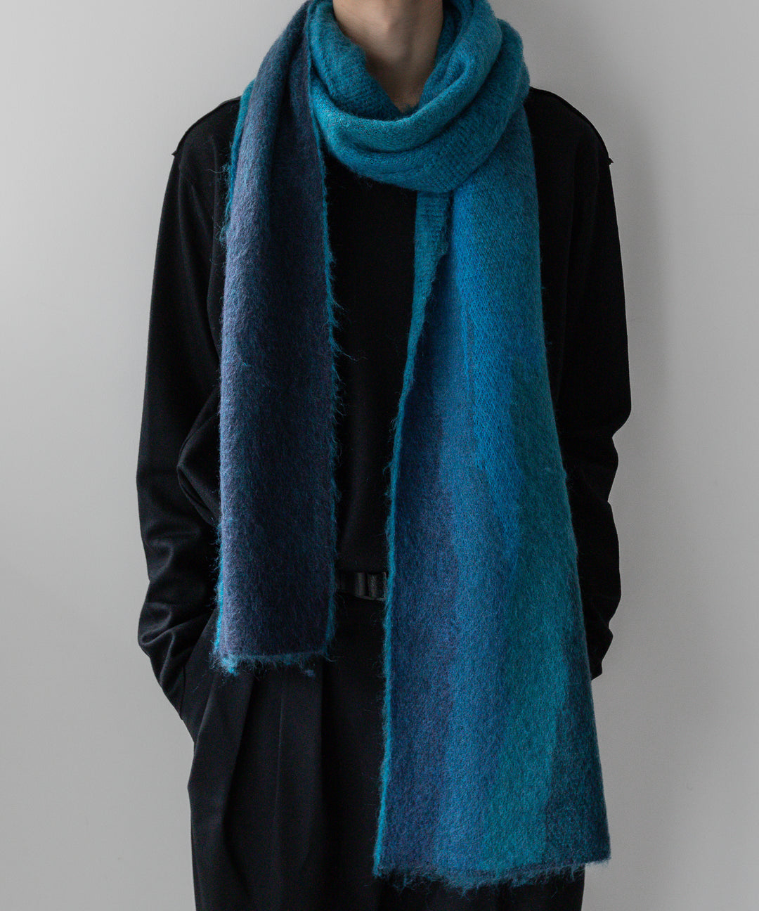 stein(シュタイン)の23AWコレクションGRADATION MOHAIR MUFFLERのBLUE GREEN sessionセッション福岡セレクトショップ 公式通販サイト