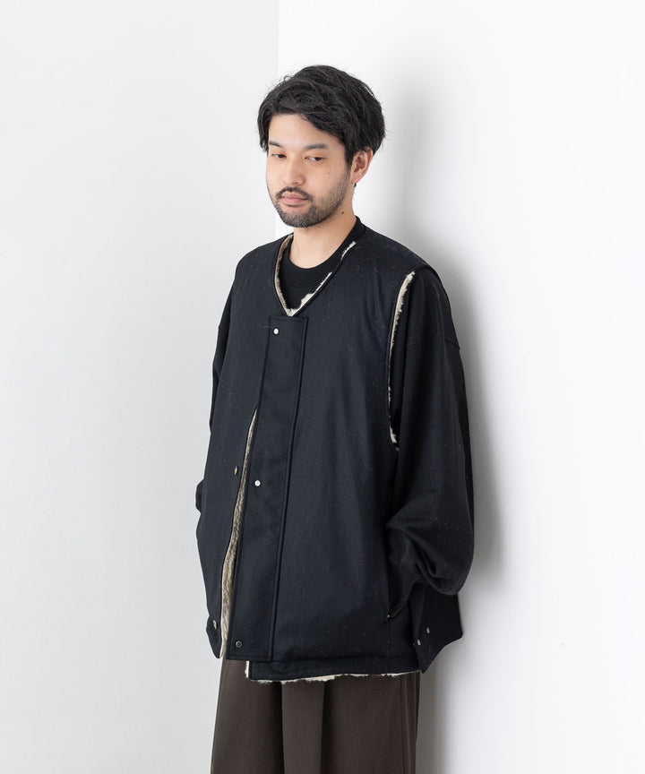 stein(シュタイン)の23AWコレクションWOOL FUR REVERSIBLE VESTのBEIGE 