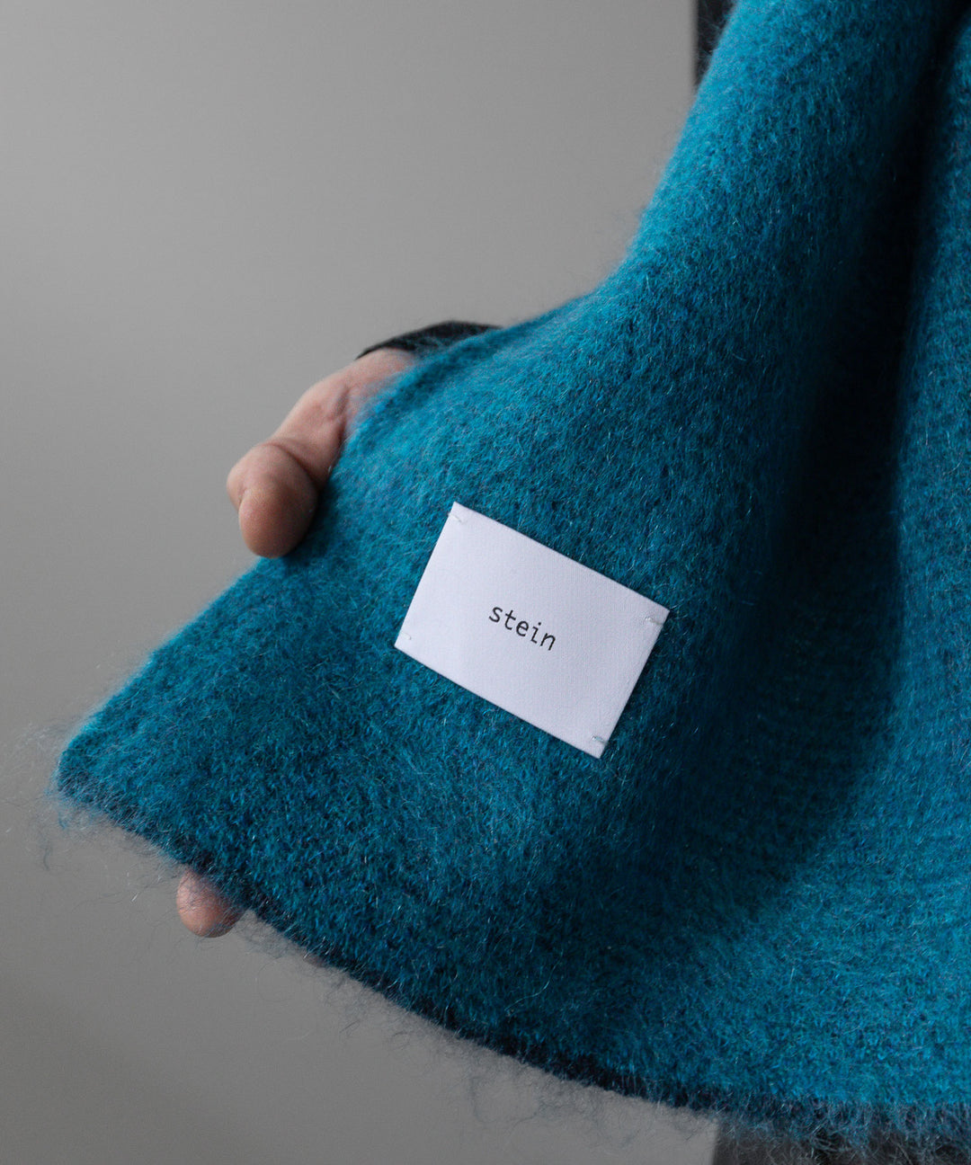 stein(シュタイン)の23AWコレクションGRADATION MOHAIR MUFFLERのBLUE GREEN sessionセッション福岡セレクトショップ 公式通販サイト