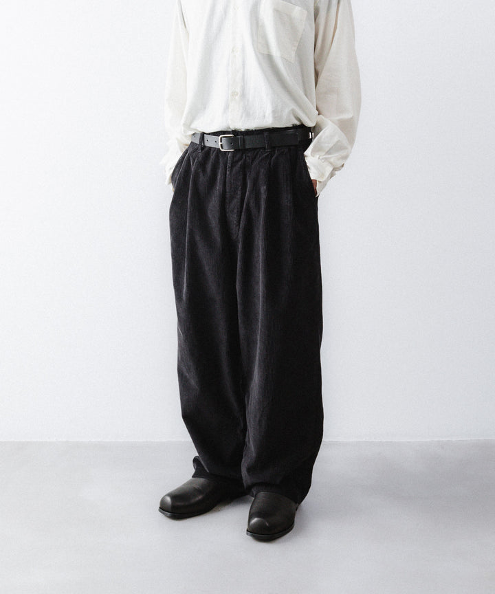 concause-コンコースのCORDUROY WIDE TAPERED SLACKSのBLACK公式通販サイトsession福岡セレクトショップ