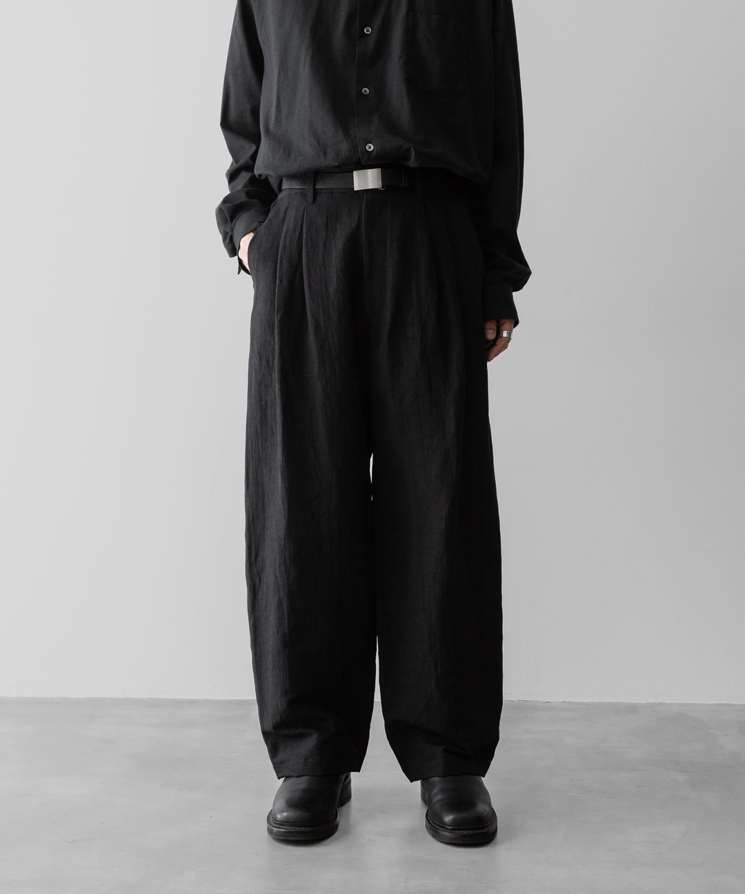 ssstein(シュタイン)のLI/NY POPLIN WIDE EASY TROUSERS - BLACKの公式通販サイトsession福岡セレクトショップ