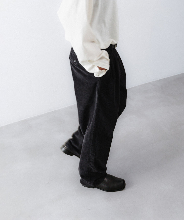 concause-コンコースのCORDUROY WIDE TAPERED SLACKSのBLACK公式通販サイトsession福岡セレクトショップ