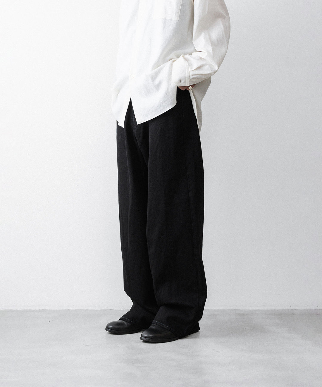 nakedgauge(ネイキッドゲージ)のONE WASH ASHLEY JEANS - BLACKの公式通販サイトsession福岡セレクトショップ