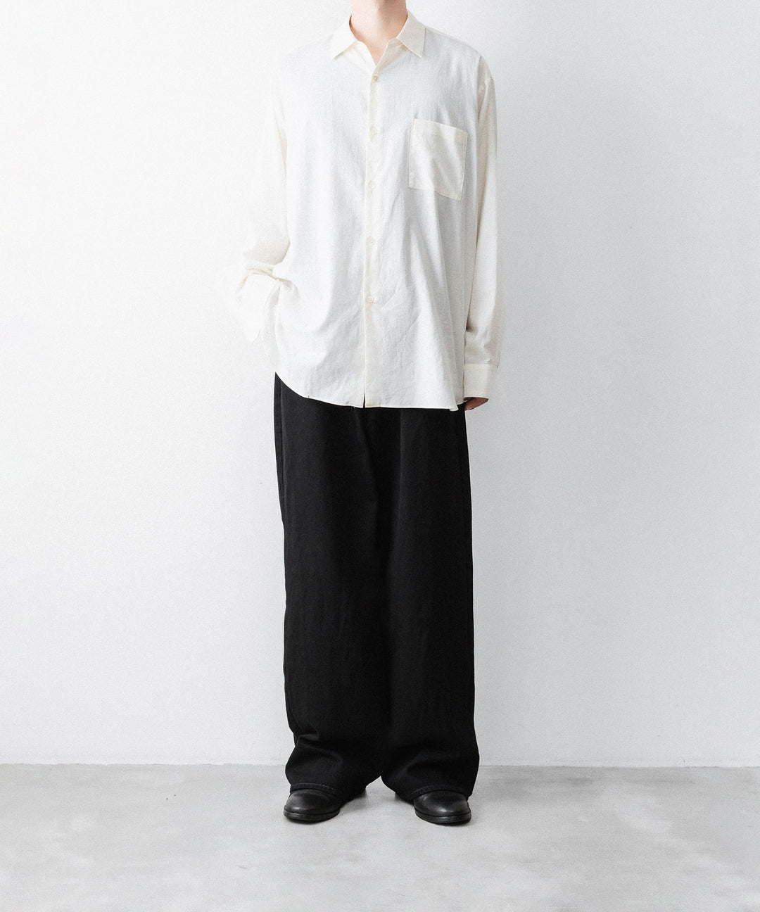 nakedgauge(ネイキッドゲージ)のONE WASH ASHLEY JEANS - BLACKの公式通販サイトsession福岡セレクトショップ