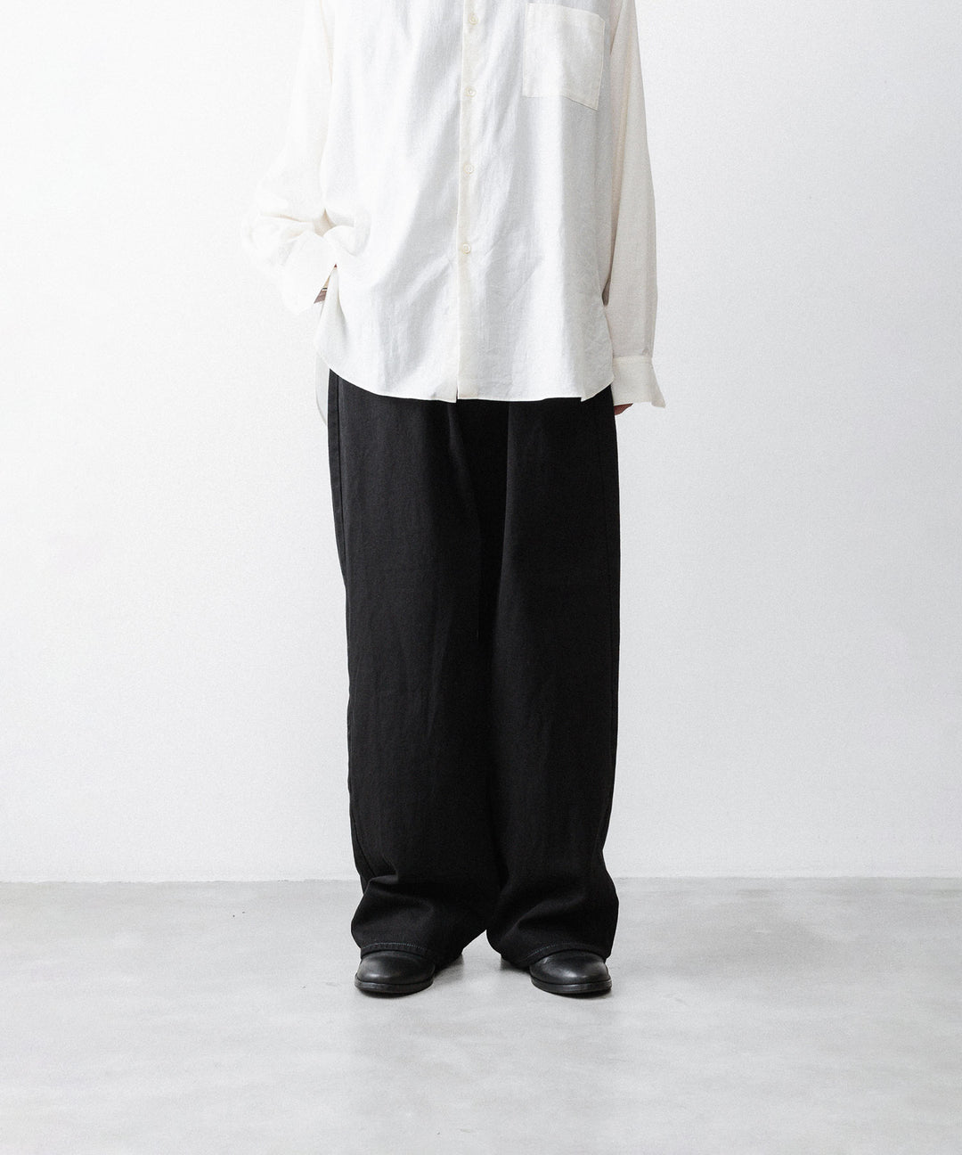 nakedgauge(ネイキッドゲージ)のONE WASH ASHLEY JEANS - BLACKの公式通販サイトsession福岡セレクトショップ