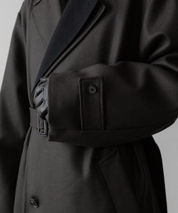 ssstein(シュタイン)の24AWコレクション DOUBLE LAPELED DOUBLE BREASTED COAT - GREY KHAKI × BLACK 公式通販サイトsession福岡セレクトショップ