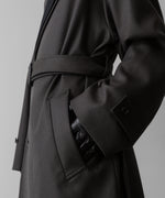 画像をギャラリービューアに読み込む, ssstein(シュタイン)の24AWコレクション DOUBLE LAPELED DOUBLE BREASTED COAT - GREY KHAKI × BLACK 公式通販サイトsession福岡セレクトショップ
