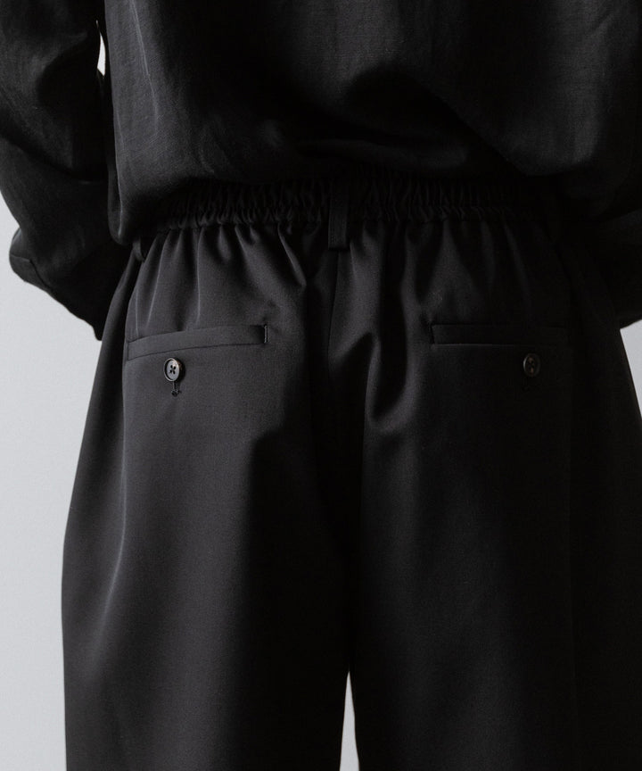 ssstein(シュタイン)の WIDE EASY SHORT TROUSERS(2/90 WOOL GABARDINE) - BLACKの公式通販サイトsession福岡セレクトショップ