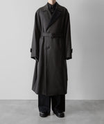 画像をギャラリービューアに読み込む, ssstein(シュタイン)の24AWコレクション DOUBLE LAPELED DOUBLE BREASTED COAT - GREY KHAKI × BLACK 公式通販サイトsession福岡セレクトショップ
