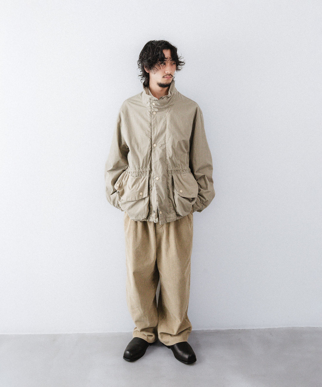 【concause】 CORDUROY WIDE TAPERED SLACKS - BEIGE
