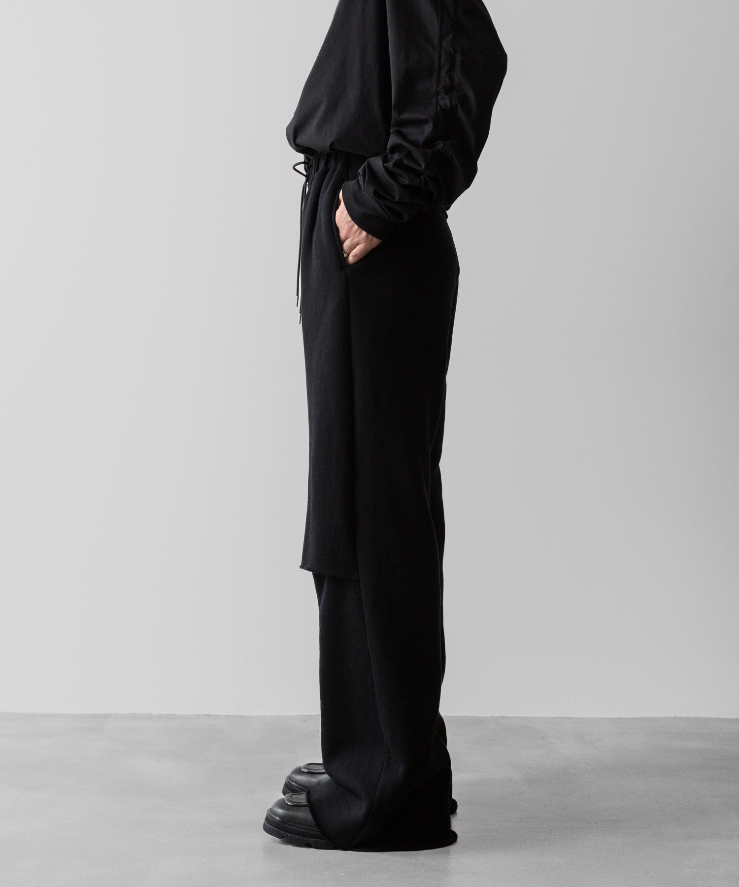 VEIN ヴェインのCO SWEAT CUT OFF BAGGY TROUSERS - BLACKの公式通販サイトsession福岡セレクトショップ