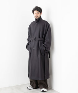 stein(シュタイン)の23AWコレクションOVERSIZED LAYERED SINGLE COATのDARK CHARCOAL