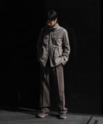 画像をギャラリービューアに読み込む, ATTACHMENT アタッチメントのPE STRETCH DOUBLE CLOTH BELTED STRAIGHT TROUSERS - D.KH GRAYの公式通販サイトsession福岡セレクトショップ
