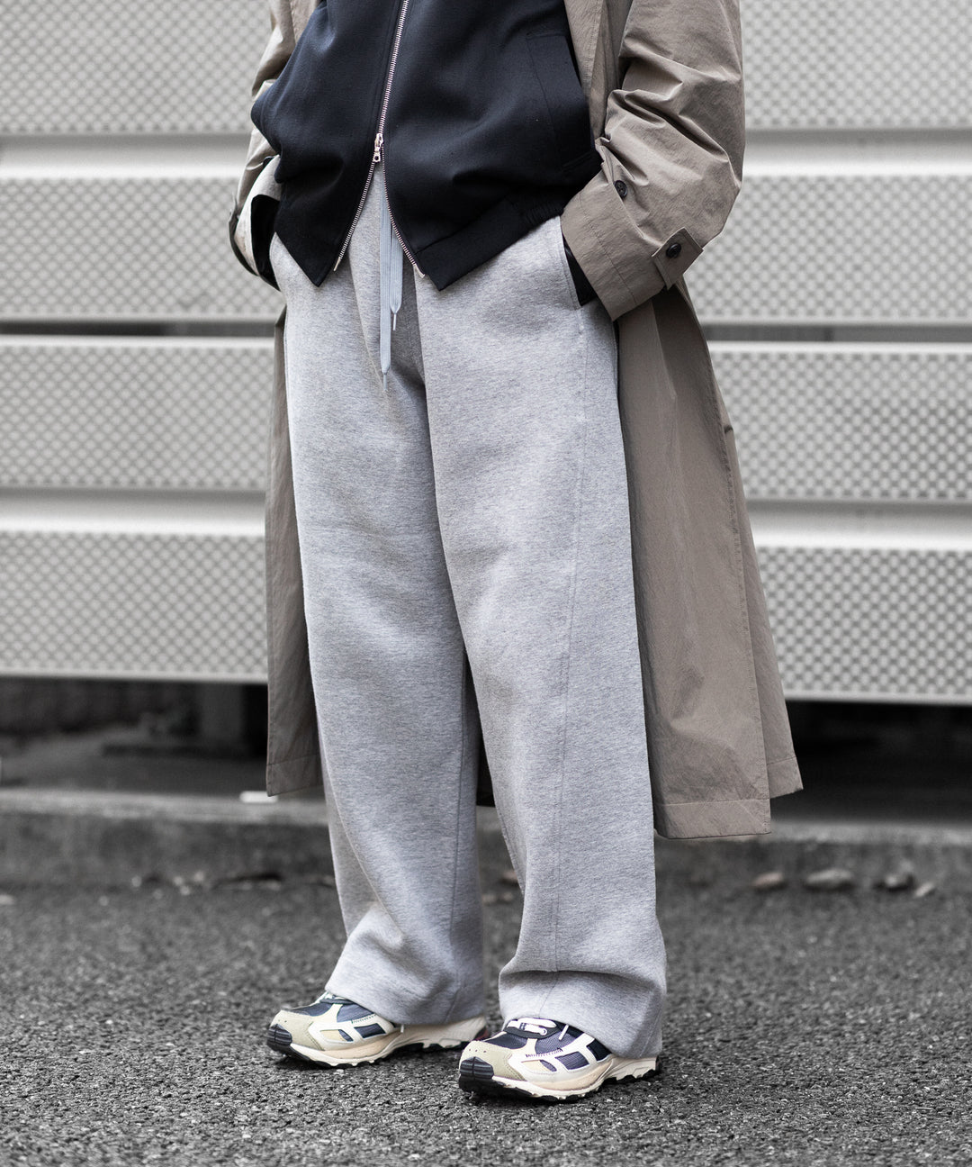 ssstein(シュタイン)のCOTTON DOUBLE KNIT TWIST SEAM PANTS - TOP GREYの公式通販サイトsession福岡セレクトショップ