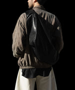 画像をギャラリービューアに読み込む, ssstein(シュタイン)のSHIRRING HANDLE LEATHER SHOULDER BAG - BLACKの公式通販サイトsession福岡セレクトショップ
