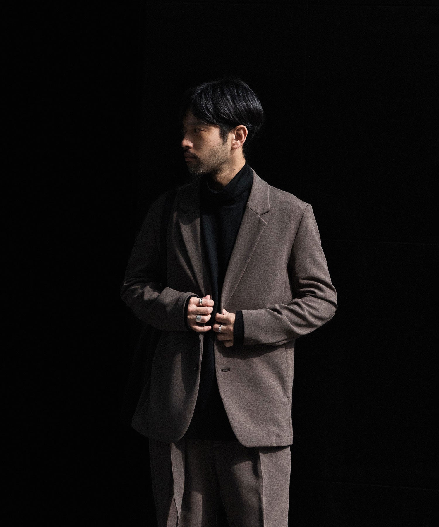 ATTACHMENT / EXCLUSIVE ITEM アタッチメントのWO/NYスムース ハイネックカットソー L/S - BLACKの公式通販サイトsession福岡セレクトショップ