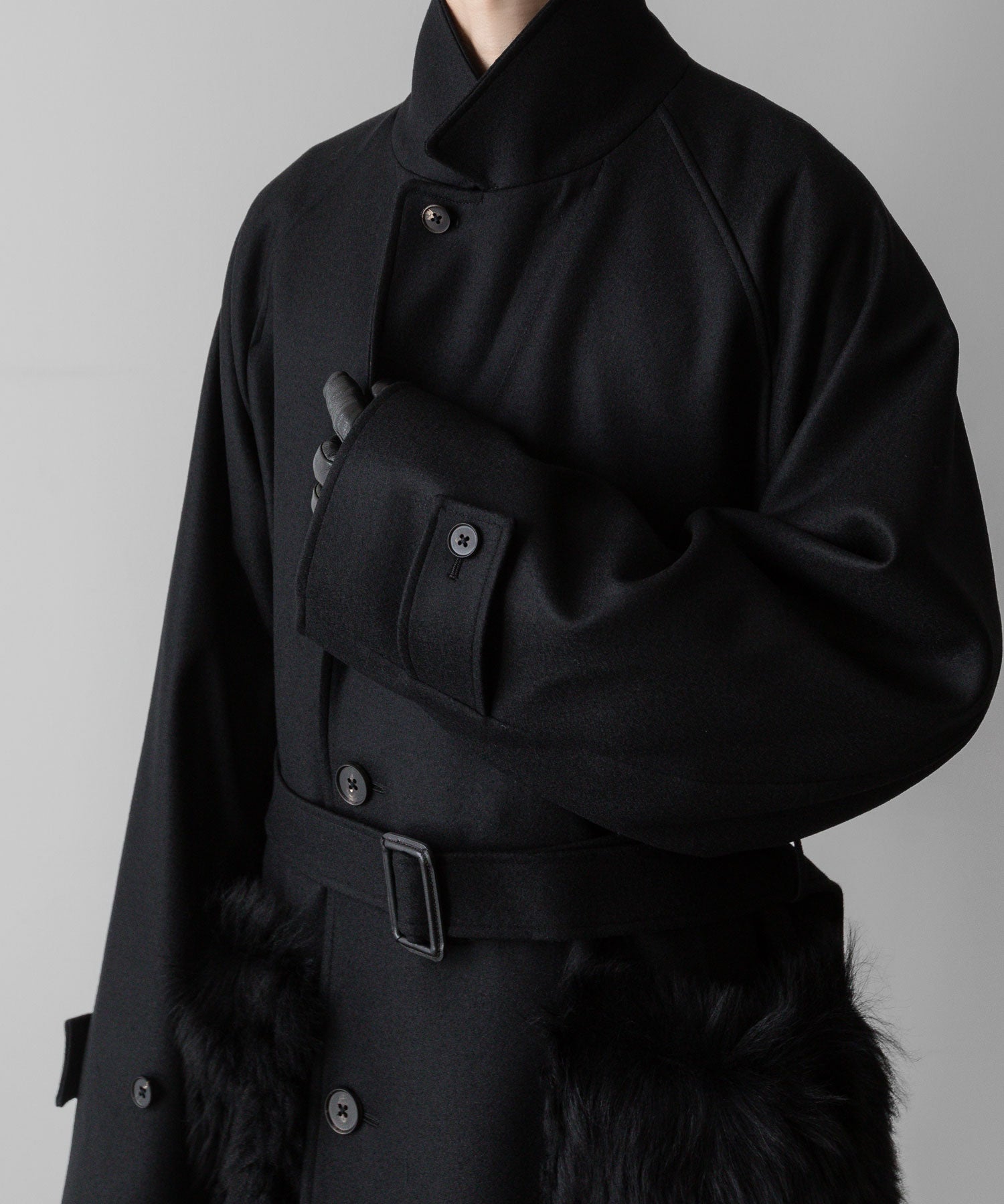 ssstein(シュタイン)の24AWコレクション OVERSIZED POCKET COAT (POCKET FUR) - BLACK 公式通販サイトsession福岡セレクトショップ