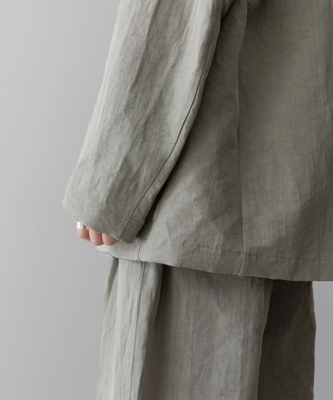 ssstein(シュタイン)のLI/NY POPLIN SINGLE BREASTED JACKET - BEIGE GREYの公式通販サイトsession福岡セレクトショップ
