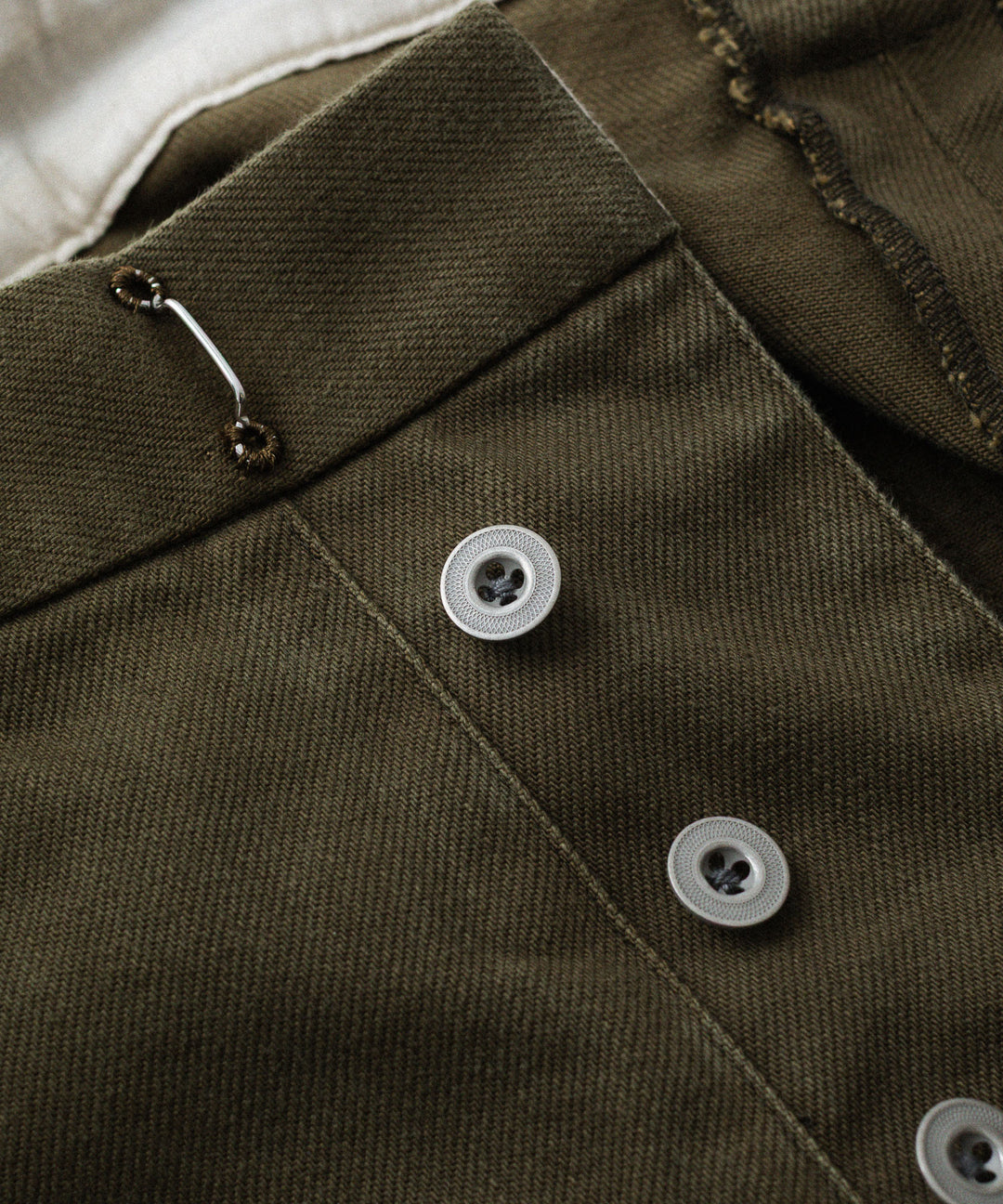 【INTÉRIM】   HEAVY PIMA TWILL  BELTED MIL BAGGY TROUSER - ARMY GREEN