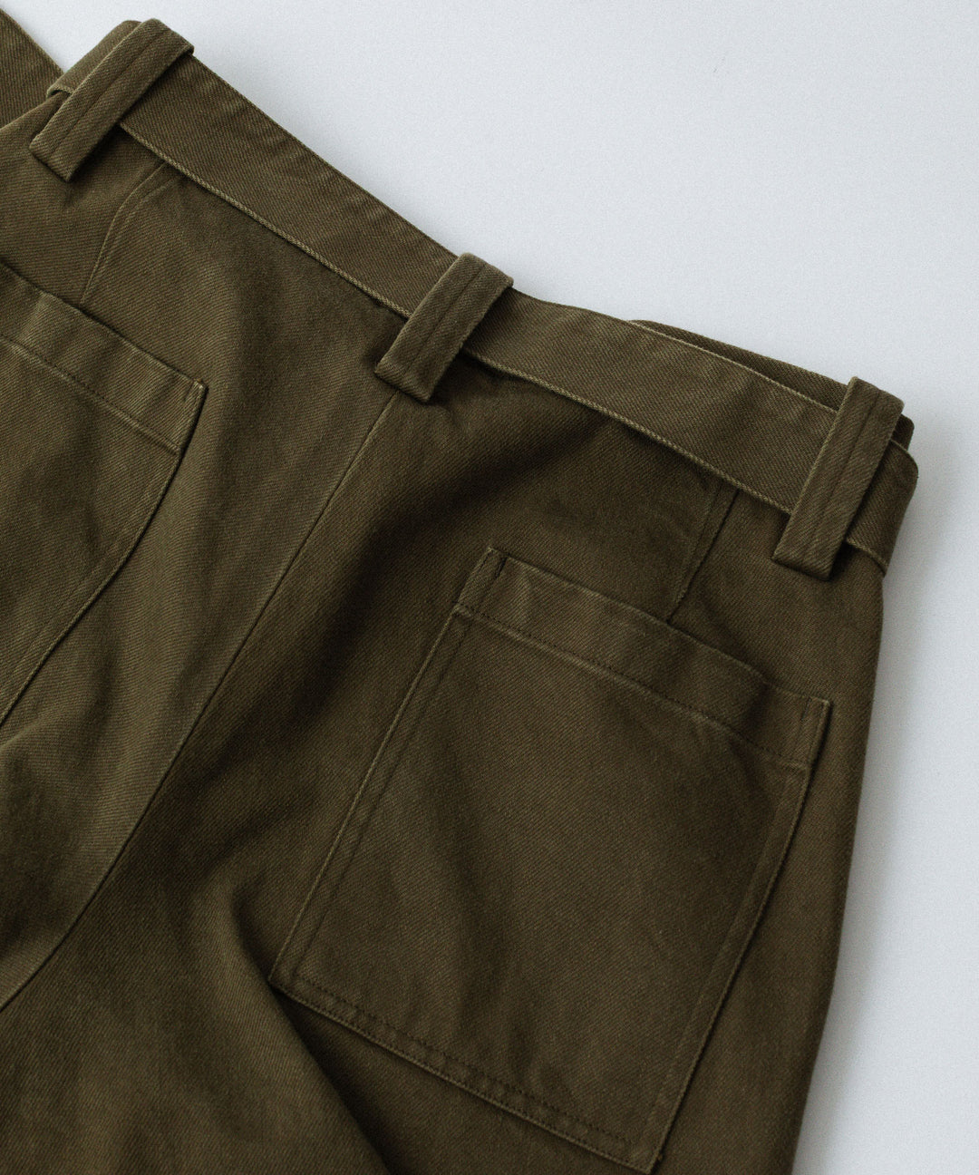 【INTÉRIM】   HEAVY PIMA TWILL  BELTED MIL BAGGY TROUSER - ARMY GREEN