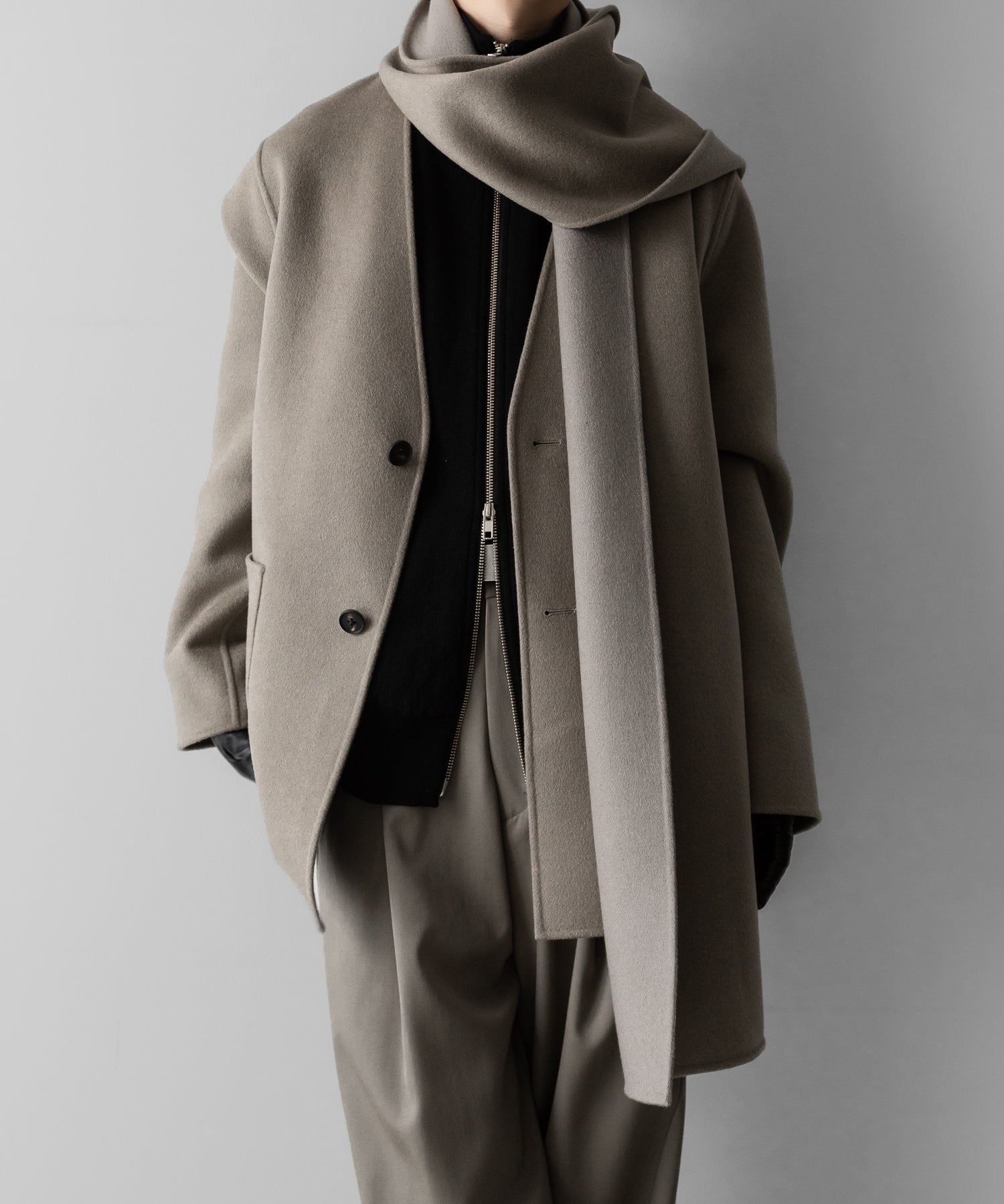 【ssstein】WOOL CASHMERE BEAVER REVERSIBLE STOLE JACKET - TAUPE GREY