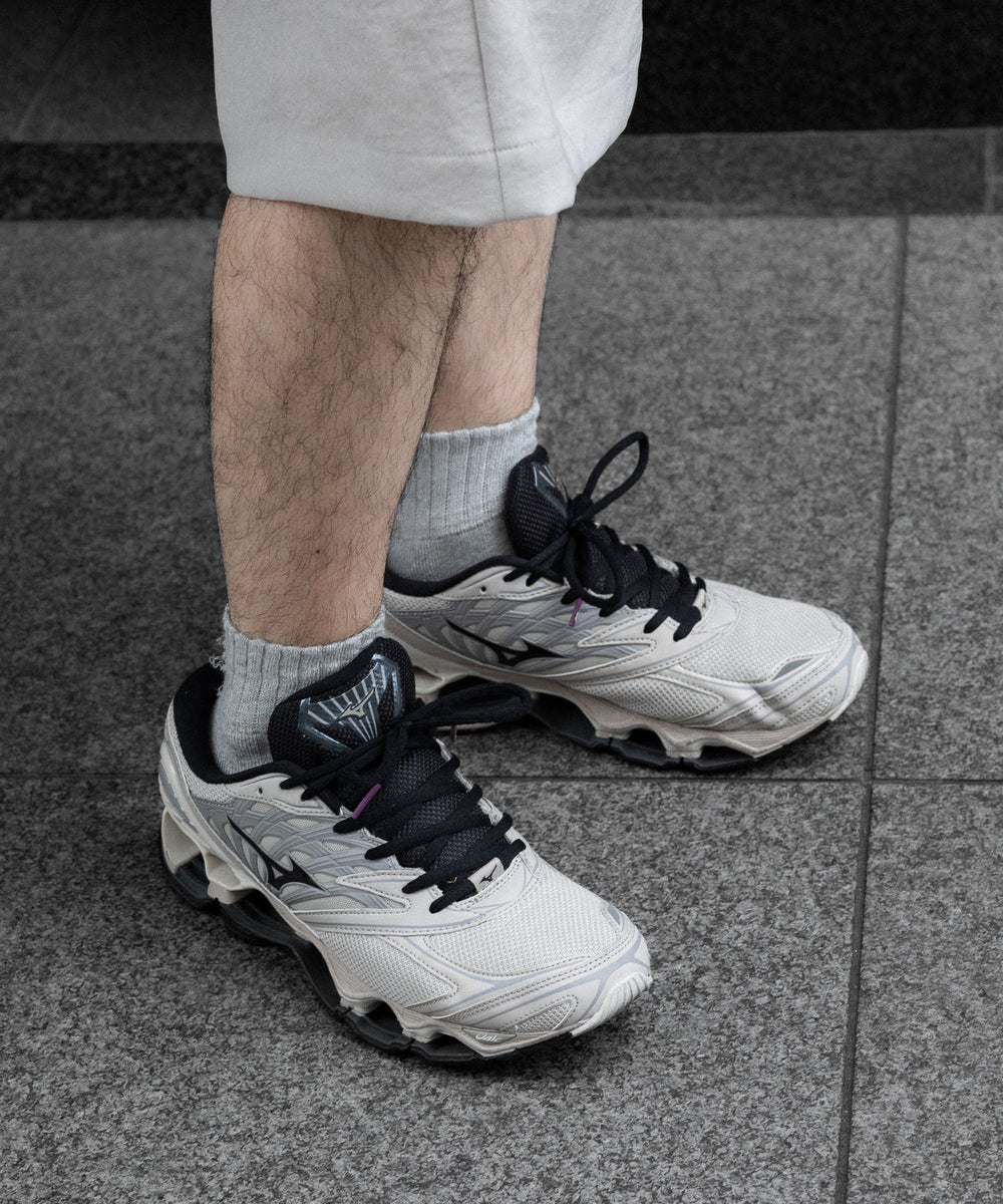 MIZUNO-ミズノのスニーカー WAVE PROPHECY LSのBLACK 公式通販サイトsession福岡セレクトショップ