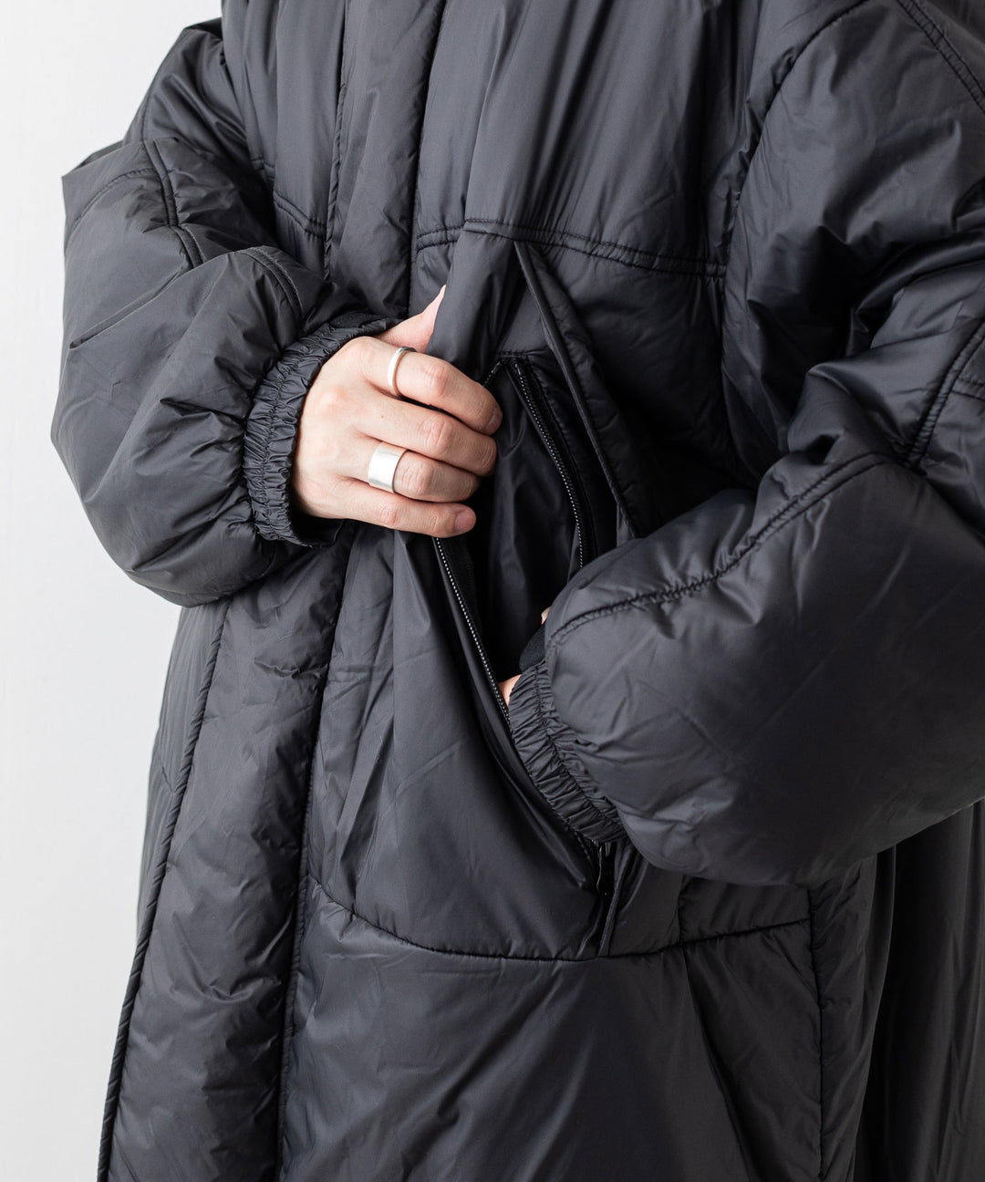 stein(シュタイン)の23AWコレクションPADDED MONSTER JACKETのBLACK 