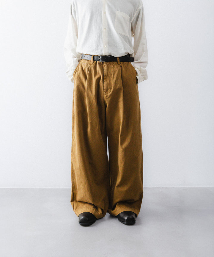 【concause】 WIDE WORK TROUSERS - CAMEL