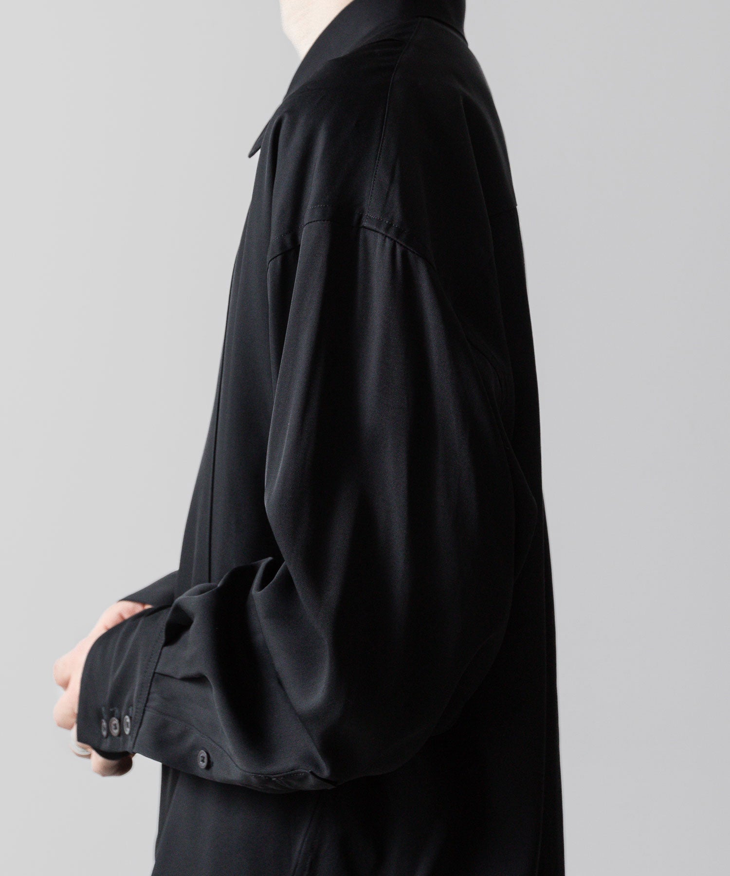  ANTHEM Aアンセムエー のVISCOSE TWILL SHAPE LINE SHIRT - BLACKの公式通販サイトsession福岡セレクトショップ